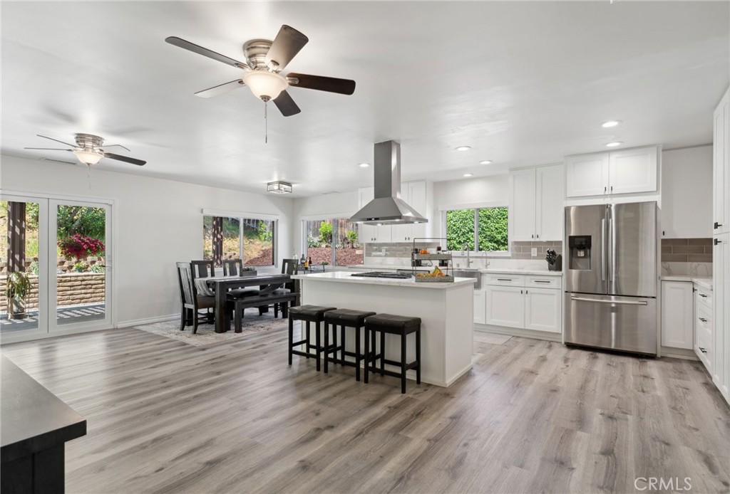 2211 Sunset Drive