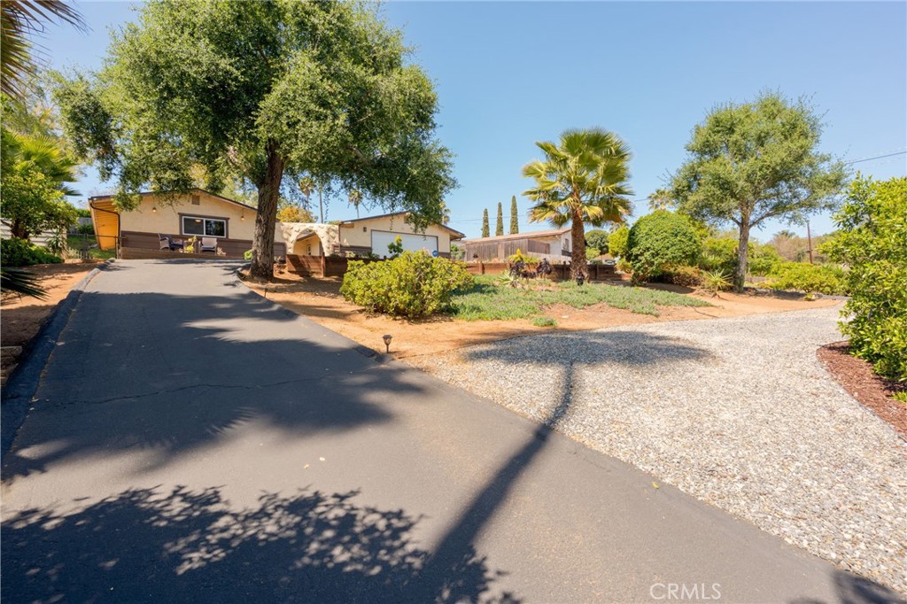 2211 Sunset Drive