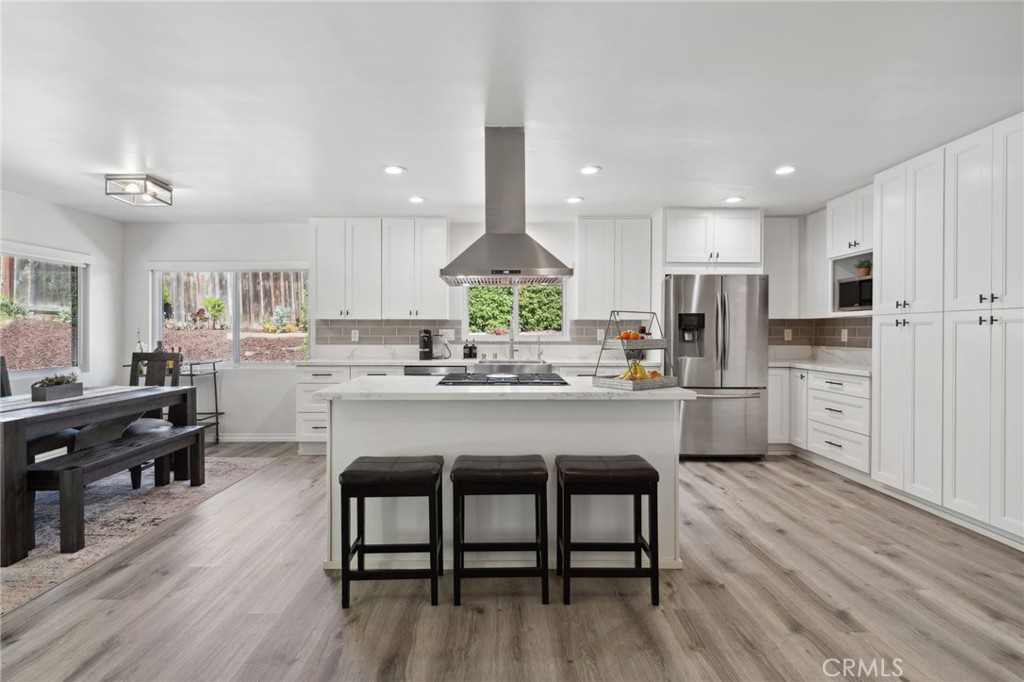 2211 Sunset Drive