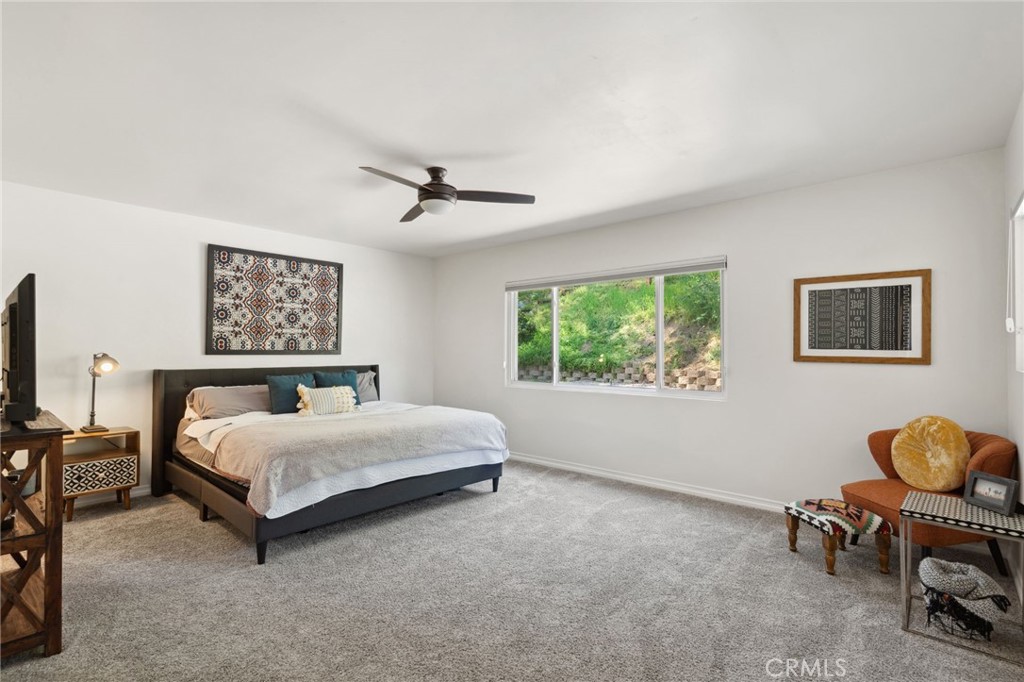 2211 Sunset Drive