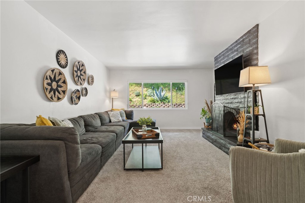 2211 Sunset Drive