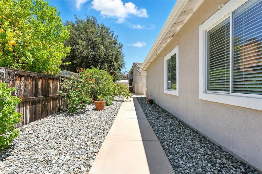 42133 Wagon Wheel Lane