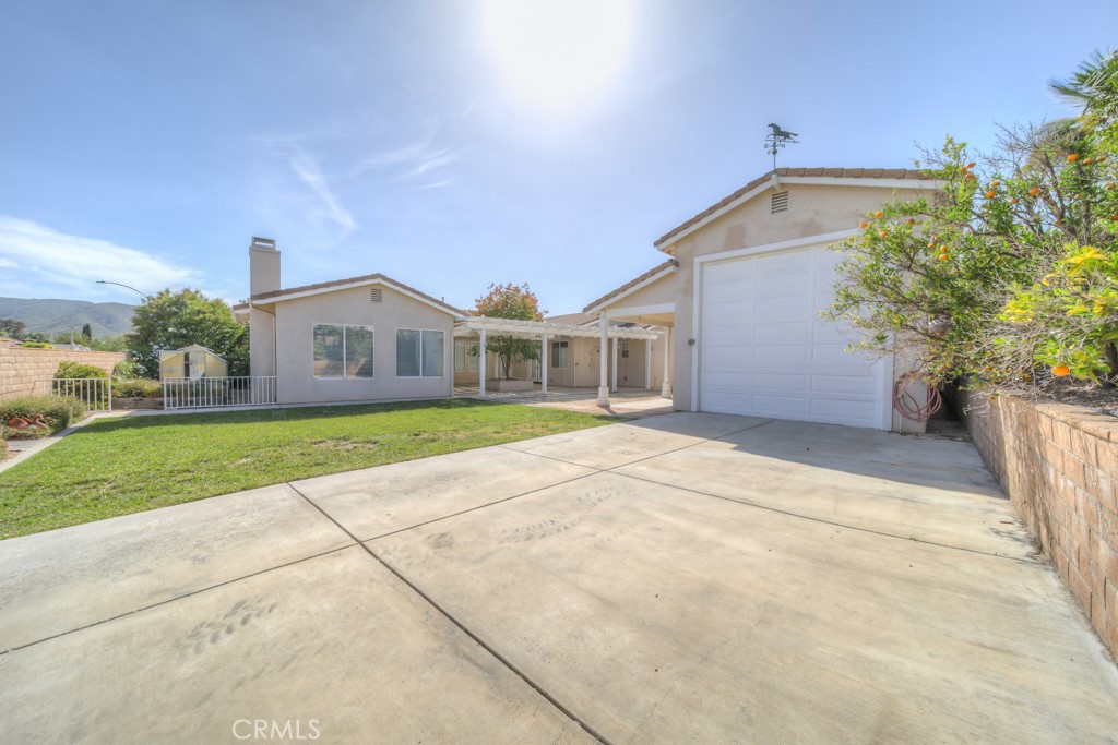 42133 Wagon Wheel Lane