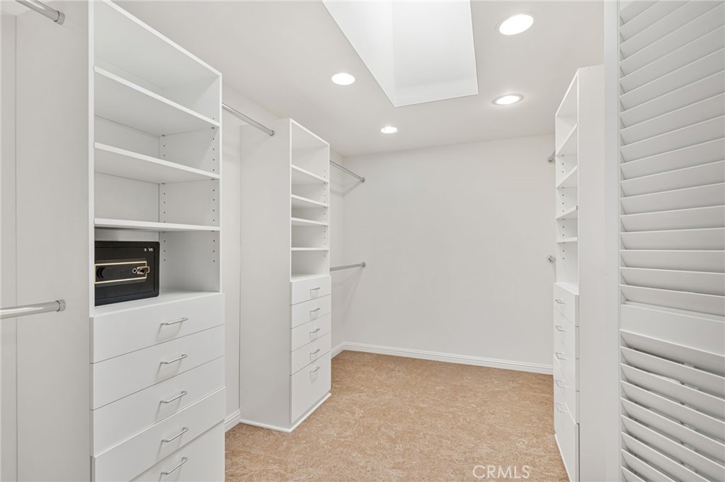 27 Champion Place