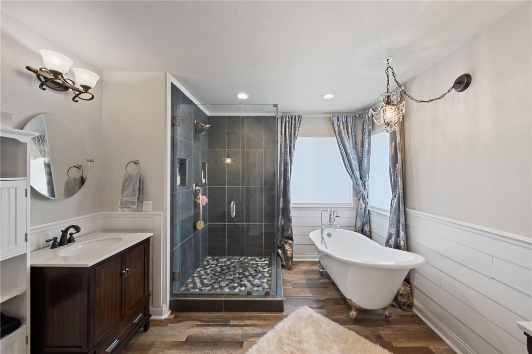 25004 Crestpeak Court