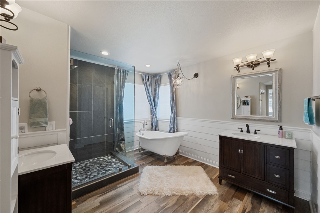 25004 Crestpeak Court