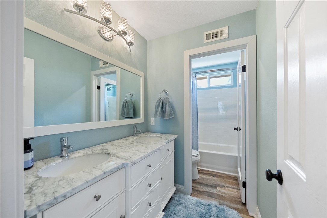 25004 Crestpeak Court