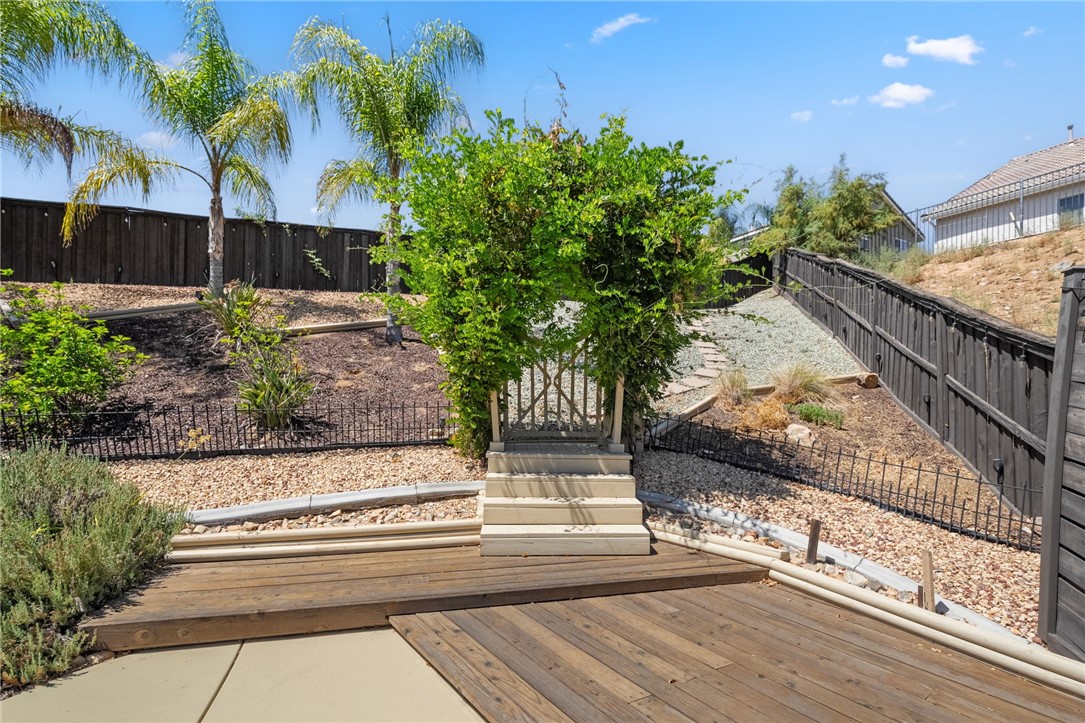 25004 Crestpeak Court