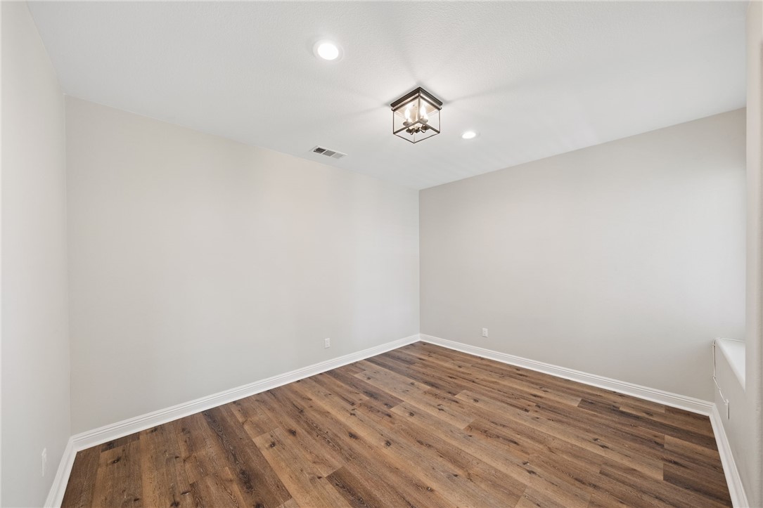 25004 Crestpeak Court