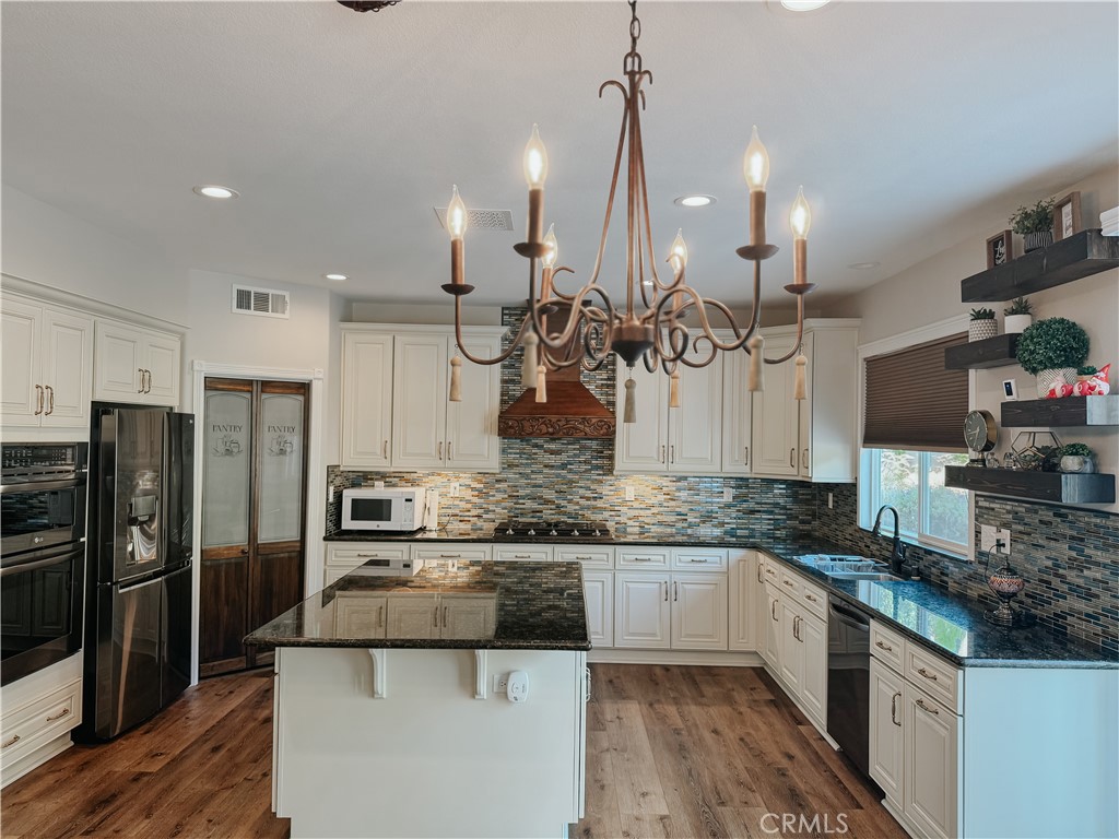 25004 Crestpeak Court