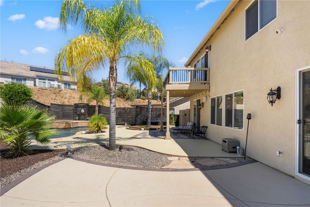 25004 Crestpeak Court