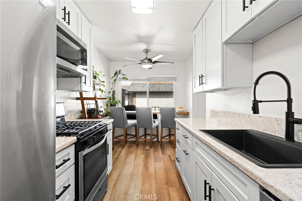 26368 Via Roble 24