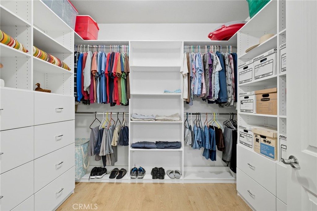 5584 Corte Del Mar