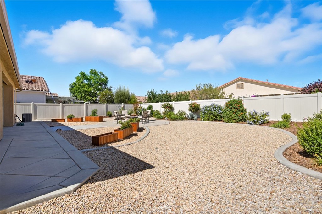 5584 Corte Del Mar