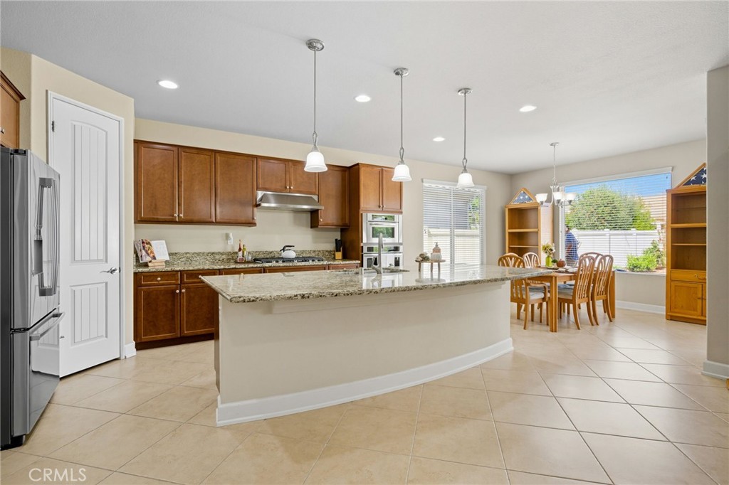 5584 Corte Del Mar