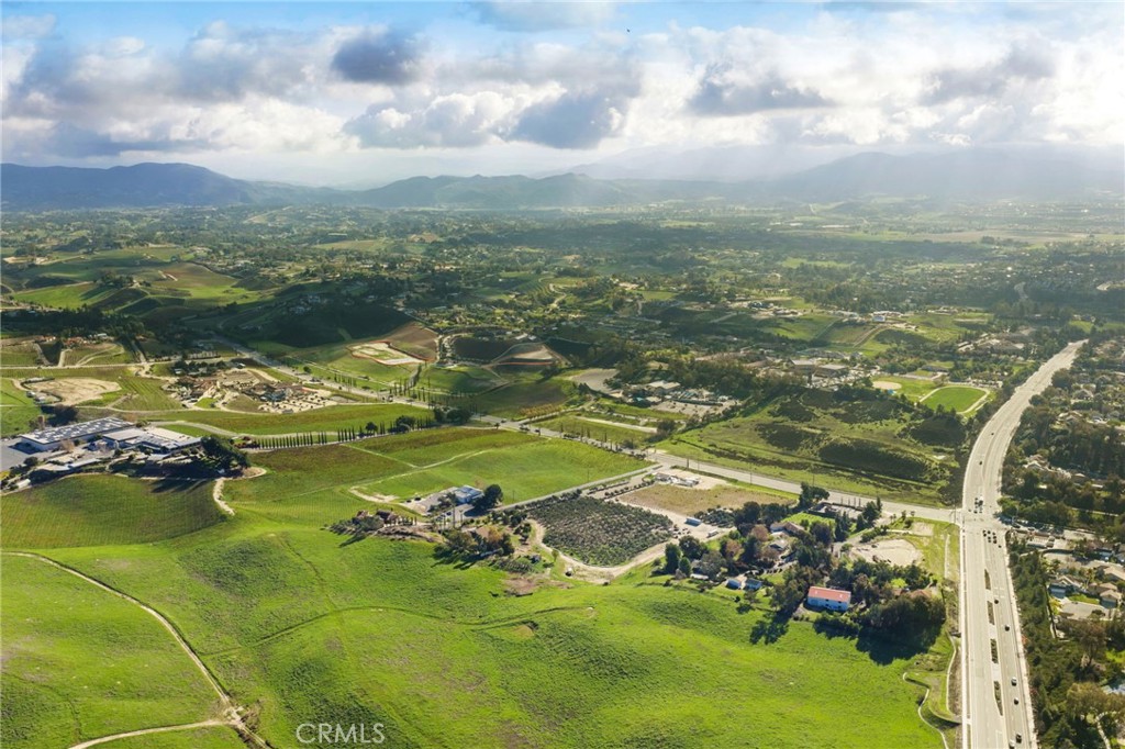 41309 Avenida Biona