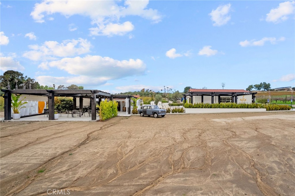 41309 Avenida Biona