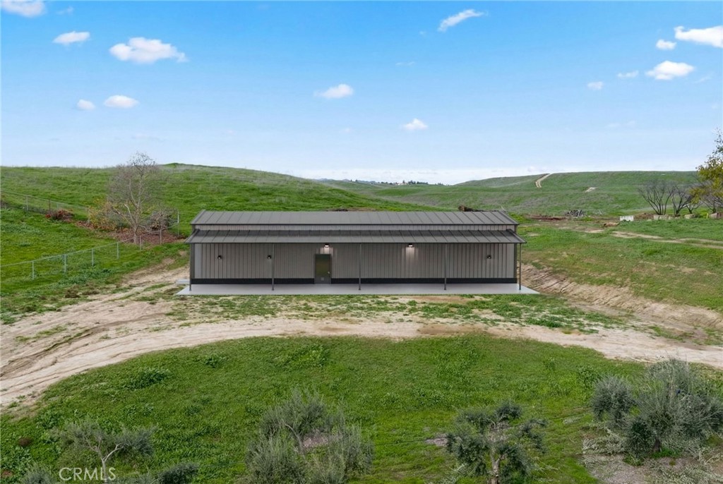 41309 Avenida Biona