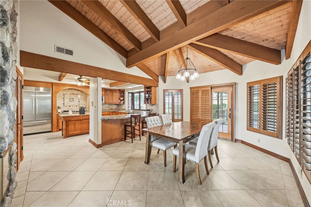 41309 Avenida Biona