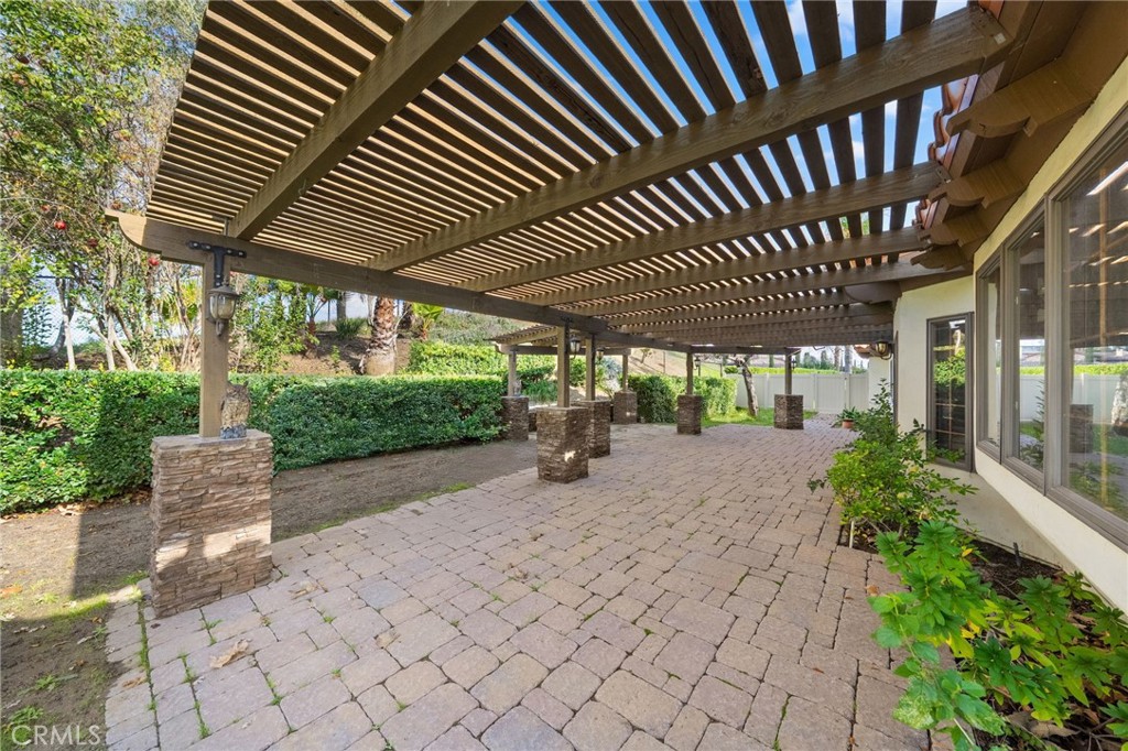 41309 Avenida Biona
