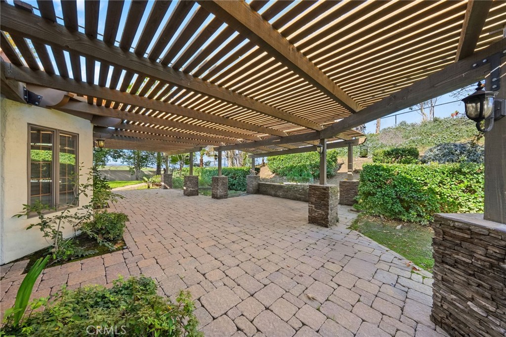 41309 Avenida Biona