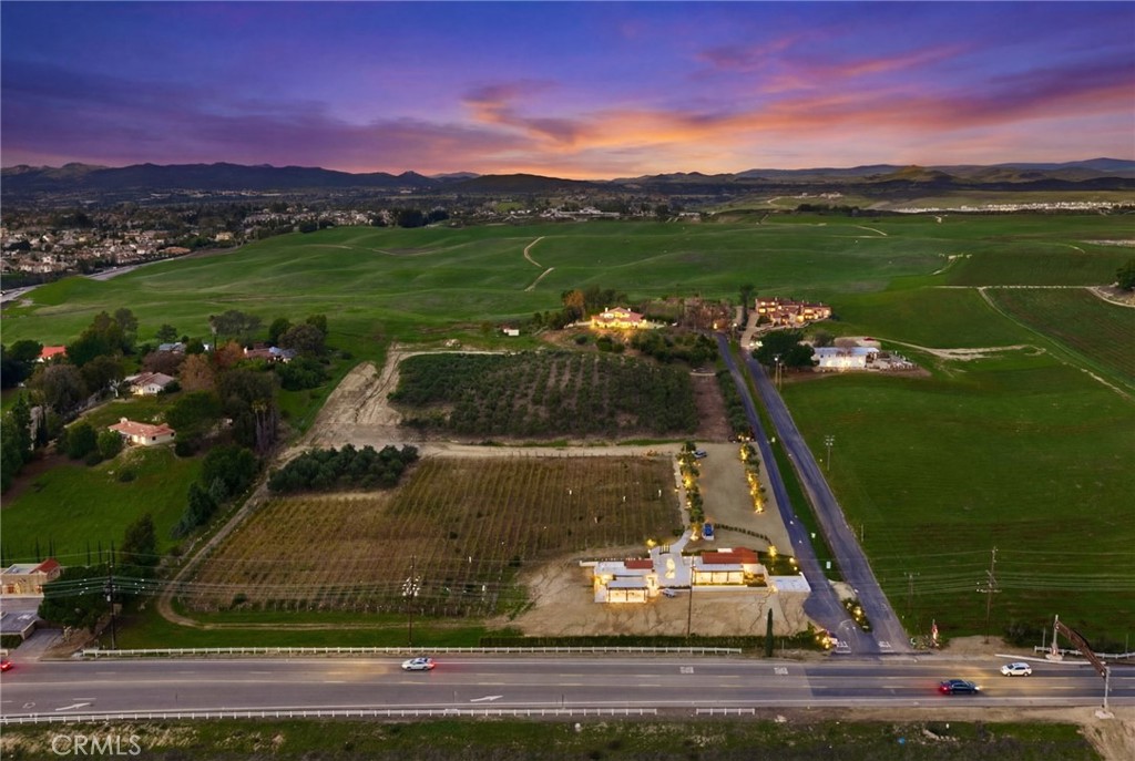 41309 Avenida Biona