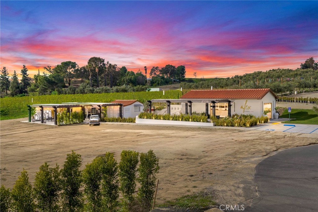 41309 Avenida Biona