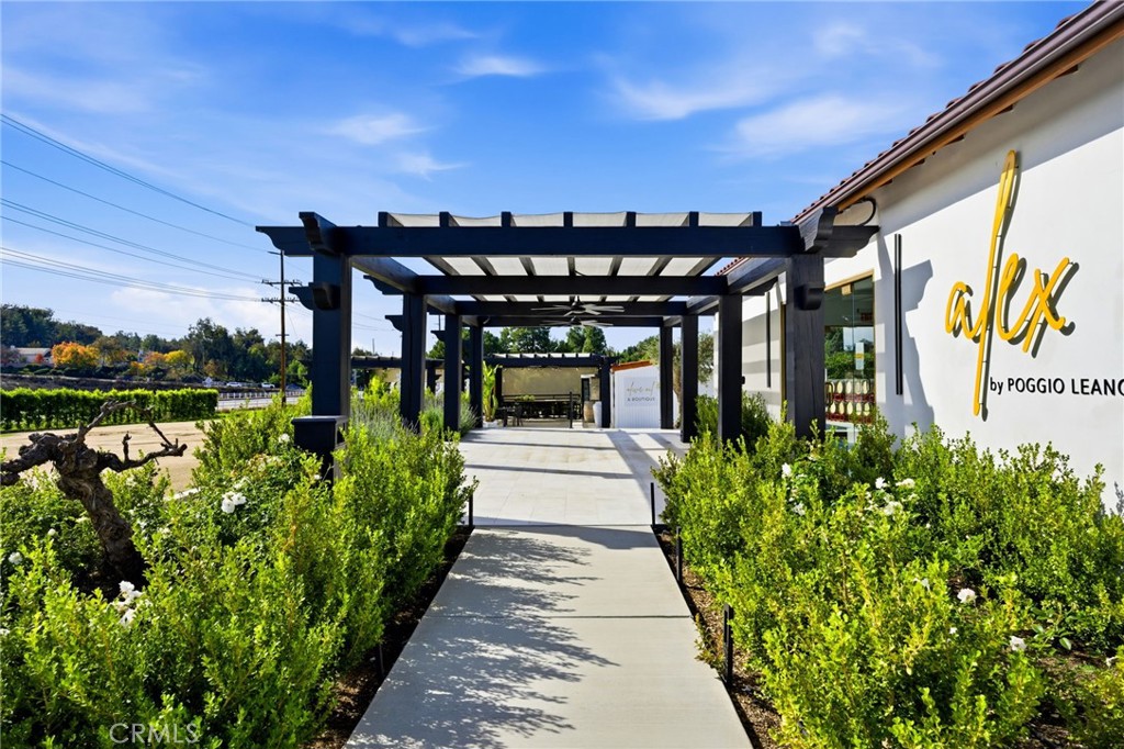41309 Avenida Biona