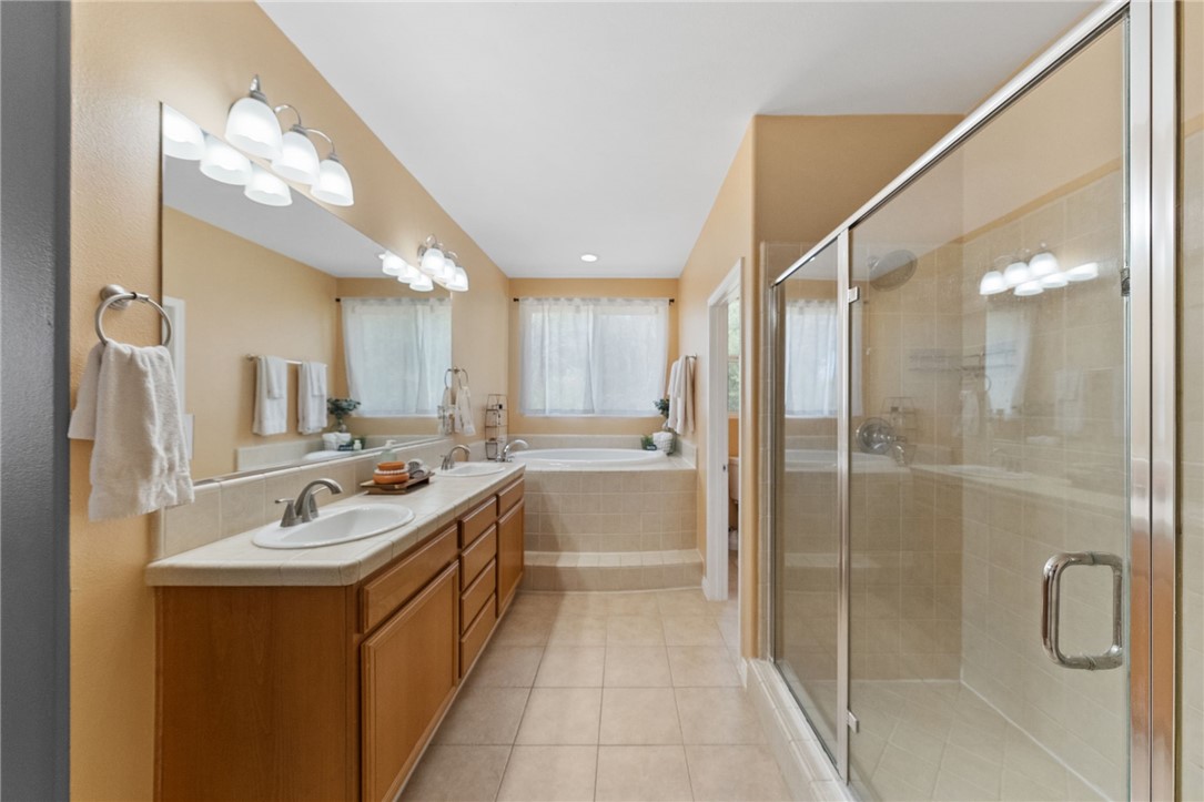 21650 Pink Ginger Court