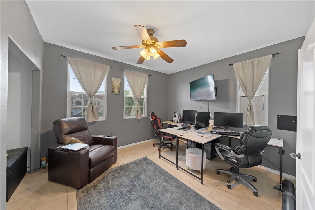 21650 Pink Ginger Court