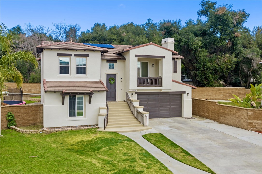 21650 Pink Ginger Court