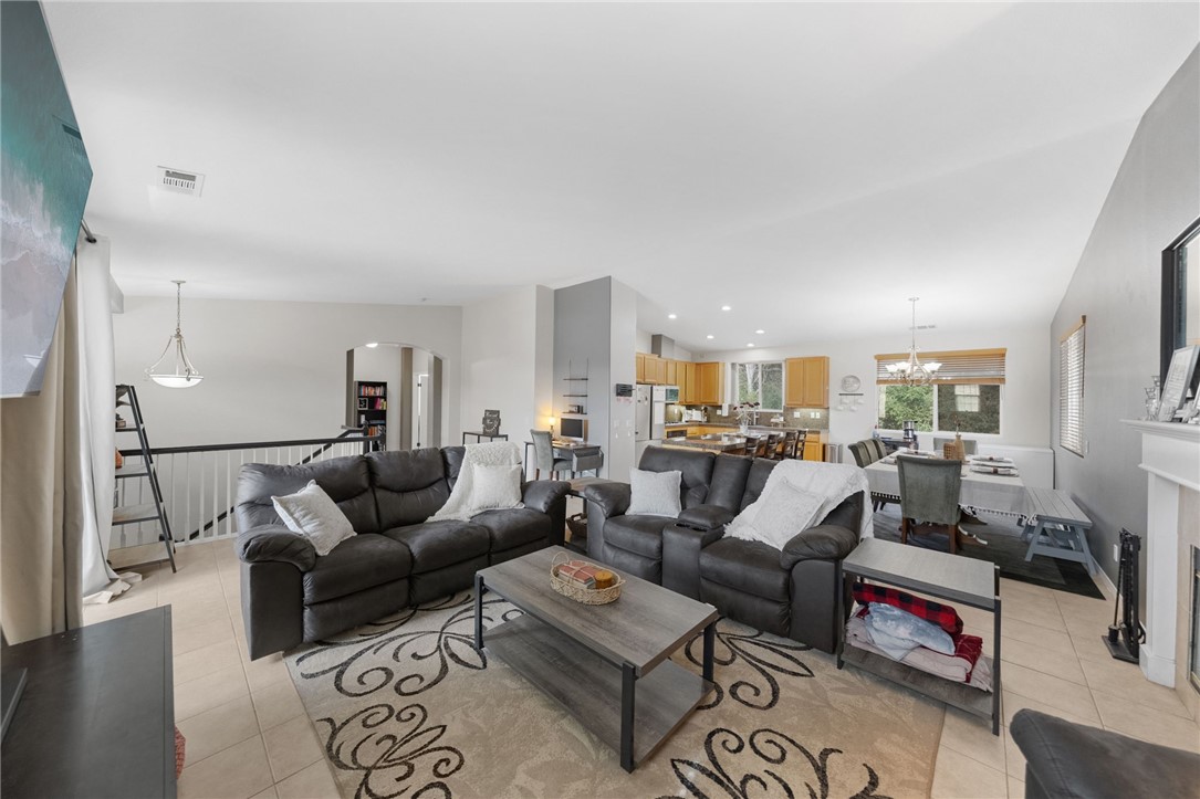 21650 Pink Ginger Court