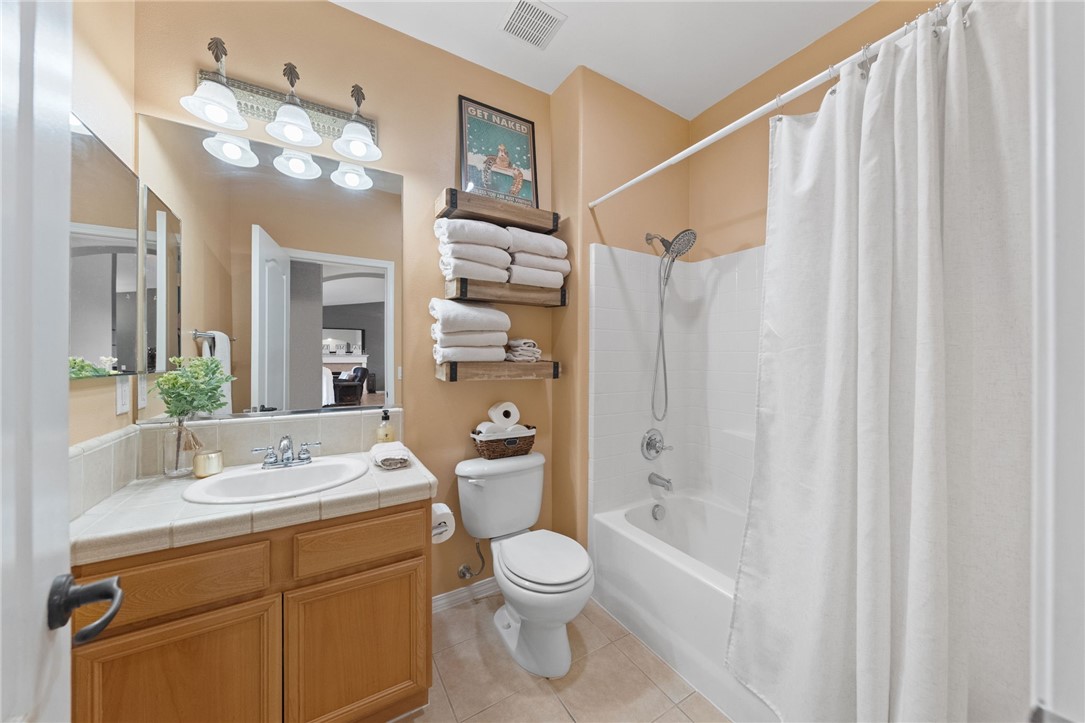 21650 Pink Ginger Court