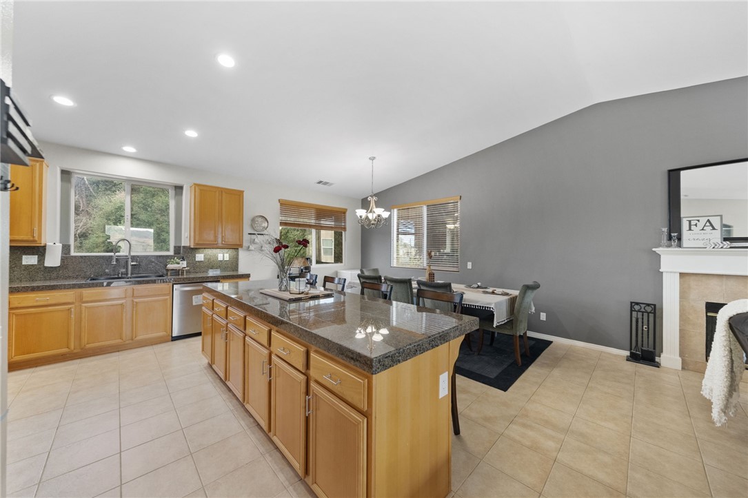 21650 Pink Ginger Court