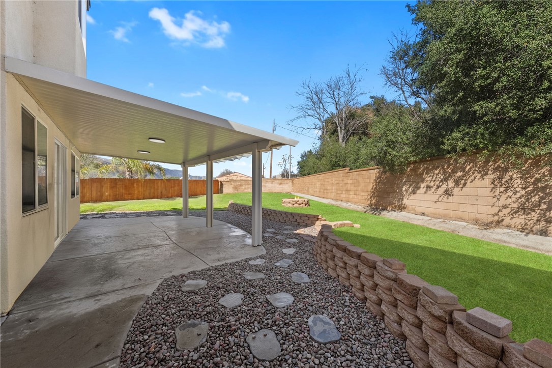 21650 Pink Ginger Court