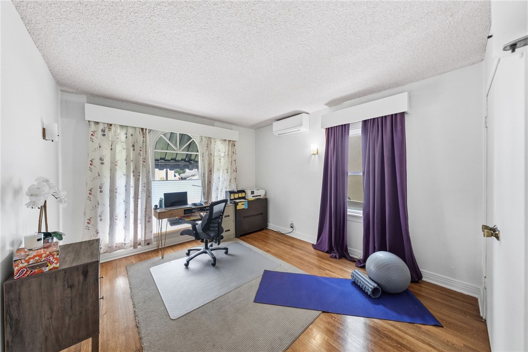 1178 W 18th Street