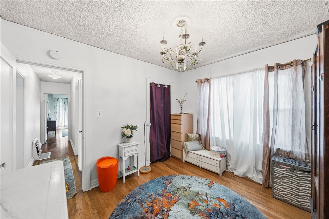 1178 W 18th Street