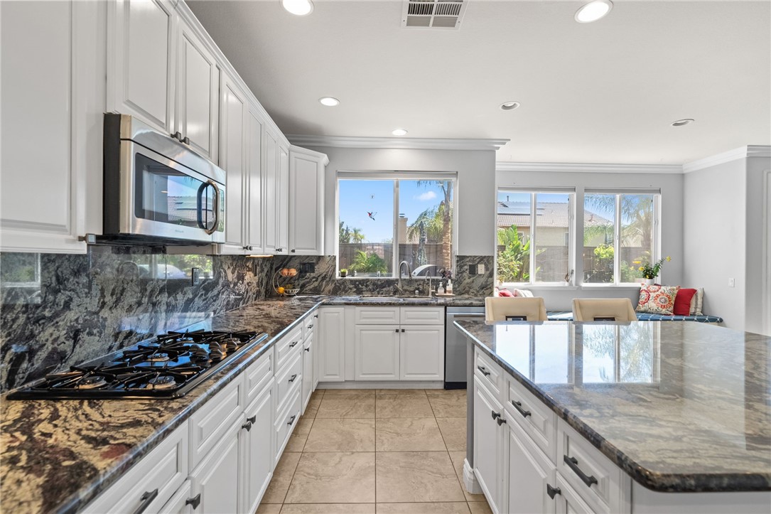 38232 Placer Creek Street