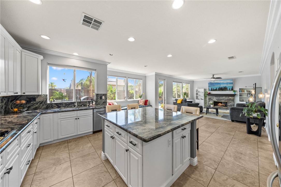 38232 Placer Creek Street