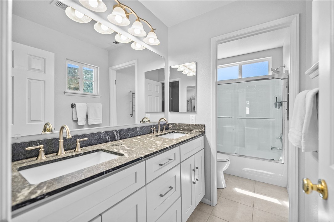 38232 Placer Creek Street