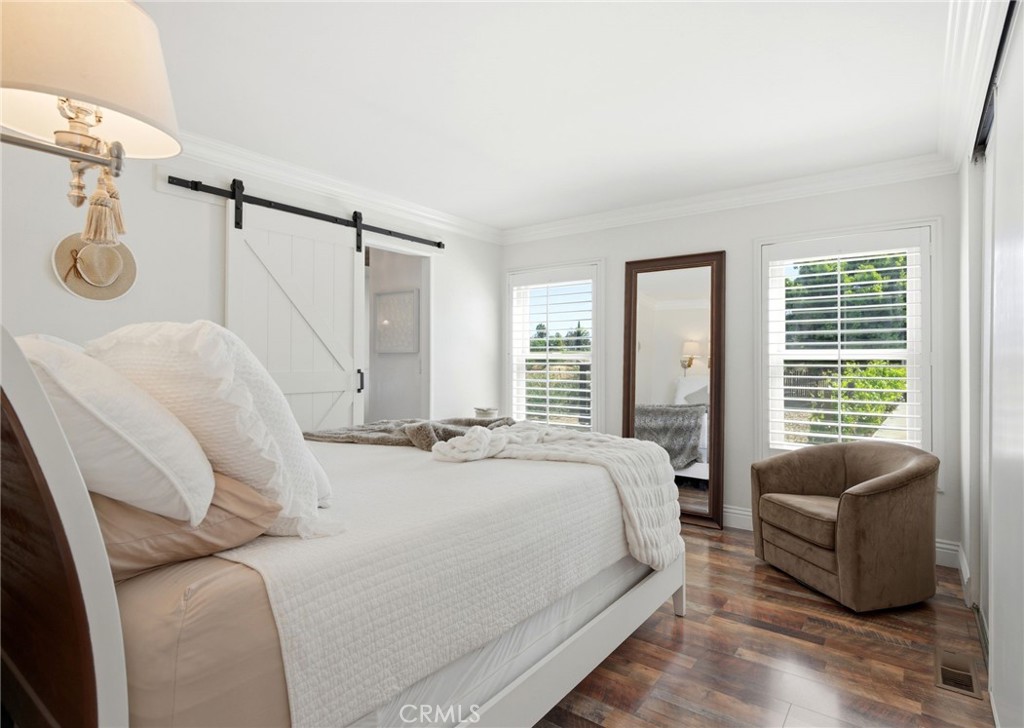 41714 Avenida De Anita