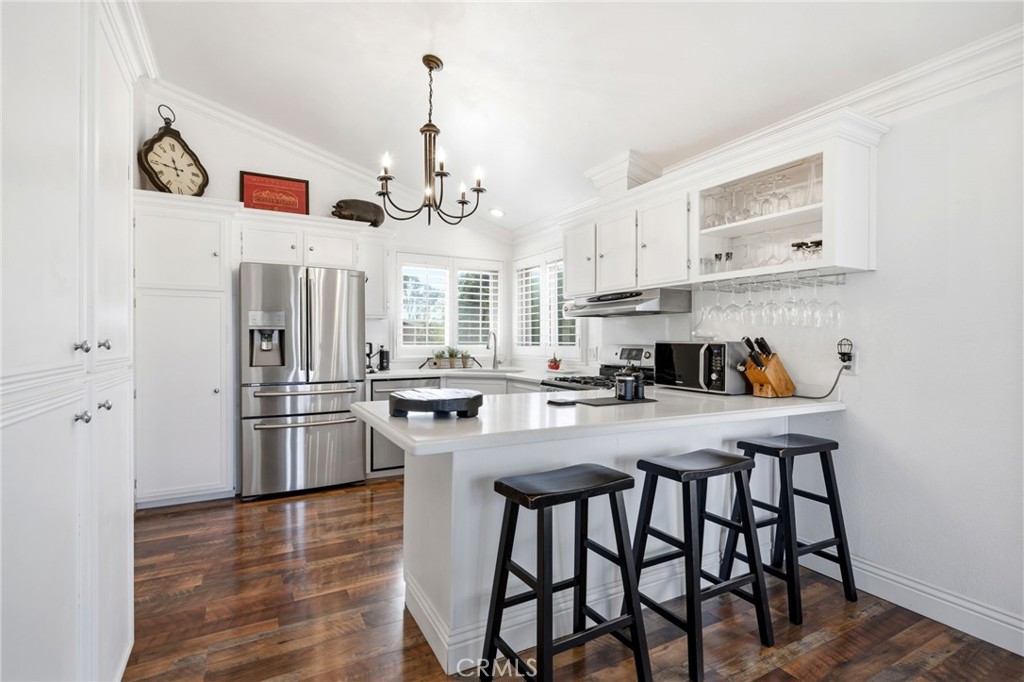 41714 Avenida De Anita