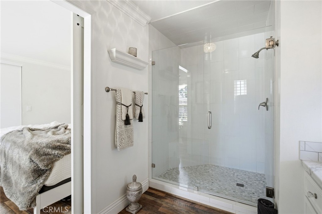 41714 Avenida De Anita