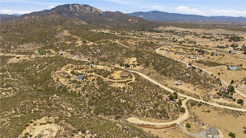 894 Sunnybrook Circle