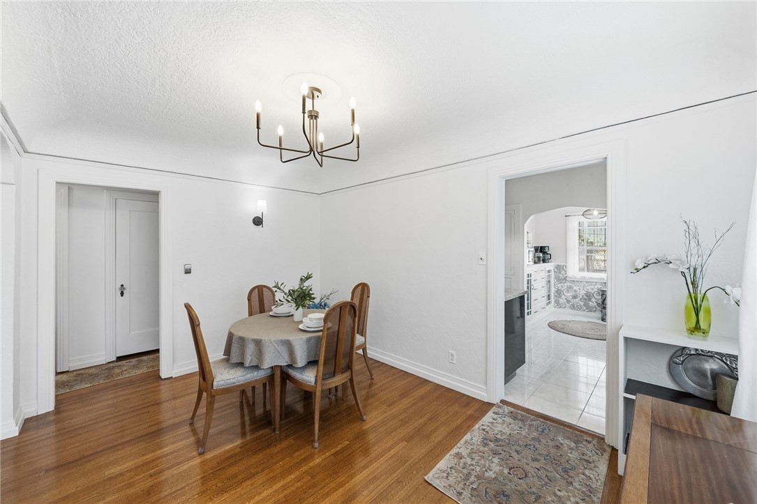 1178 W 18th Street