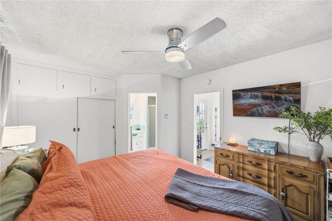 1178 W 18th Street