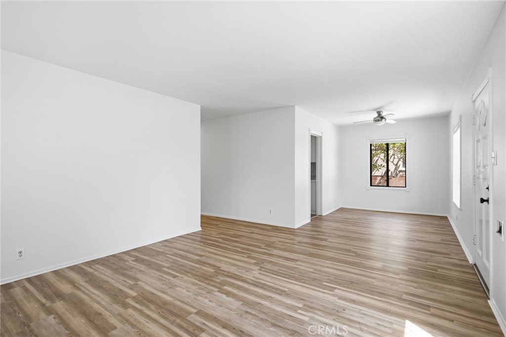 5537 Carley Ave