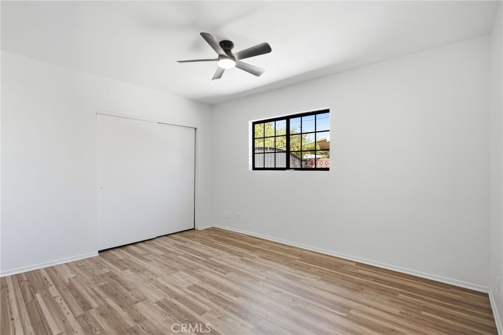 5537 Carley Ave