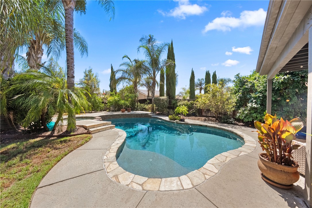 33562 Delphinium Lane