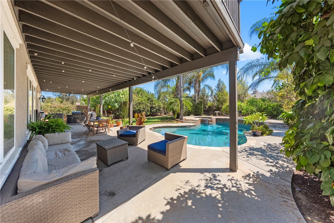 33562 Delphinium Lane